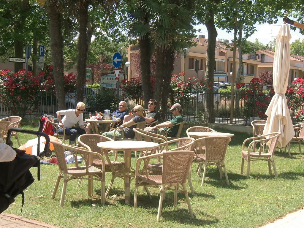 Hotel Explorer Cervia Cameră foto